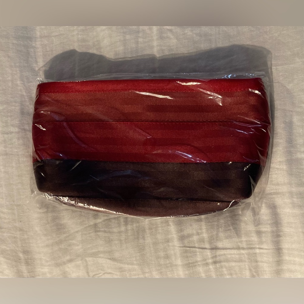 NWT Harvey’s Seatbelt Cherry Cola Makeup Case